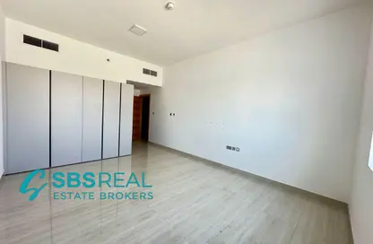 Apartment - 2 Bedrooms - 3 Bathrooms for rent in Zubaida Residency - Majan - Dubai Land - Dubai