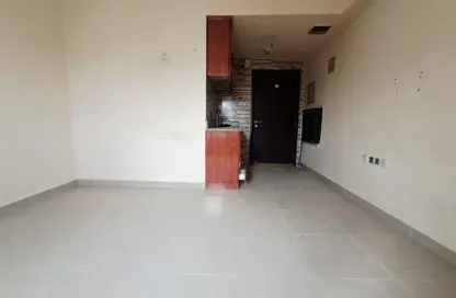 Apartment - Studio - 1 Bathroom for rent in Fire Station Road - Muwaileh - Sharjah
