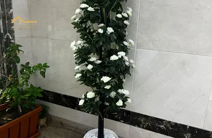 شقة - 2 غرف نوم - 1 حمام للايجار في مجمع مويلح - تجارية مويلح - الشارقة شقة - 2 غرف نوم - 1 حمام للايجار في مجمع مويلح - تجارية مويلح - الشارقة