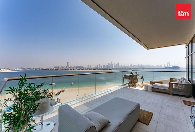 Apartment - 3 Bedrooms - 4 Bathrooms for sale in The 8 - The Crescent - Palm Jumeirah - Dubai