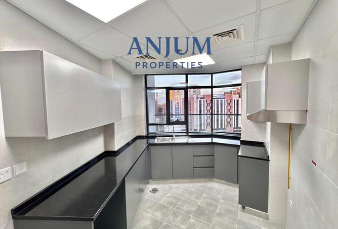 16002343 - Property Main Image