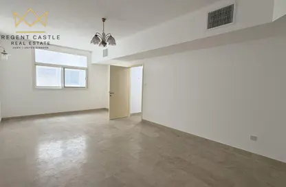 مجمع سكني - 3 غرف نوم - 4 حمامات للايجار في برج حديقة الشعفار - الكرامة - دبي