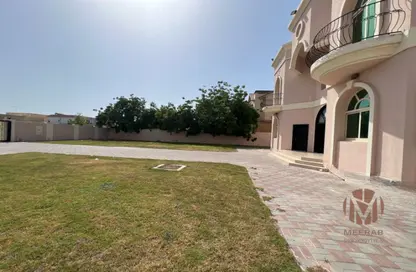 Villa - 5 Bedrooms - 6 Bathrooms for rent in Al Barsha 2 Villas - Al Barsha 2 - Al Barsha - Dubai