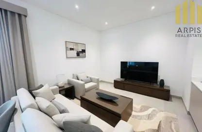 شقة - غرفة نوم - 2 حمامات للايجار في ذا فلاجشيب ثري - السطوة - دبي