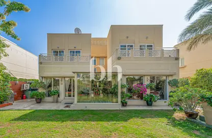 Villa - 4 Bedrooms - 5 Bathrooms for sale in Meadows 1 - Meadows - Dubai