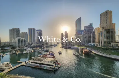 Apartment - 2 Bedrooms - 3 Bathrooms for sale in Stella Maris - Dubai Marina - Dubai