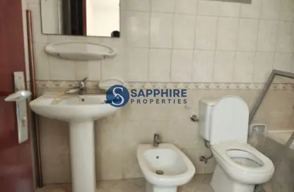 Penthouse - 3 Bedrooms - 4 Bathrooms for rent in New Al Taawun Road - Al Taawun - Sharjah