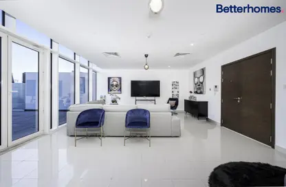 Penthouse - 3 Bedrooms - 4 Bathrooms for rent in West Wharf - Business Bay - Dubai