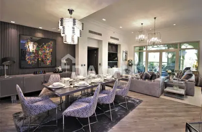 Apartment - 3 Bedrooms - 3 Bathrooms for rent in Al Khushkar - Shoreline Apartments - Palm Jumeirah - Dubai