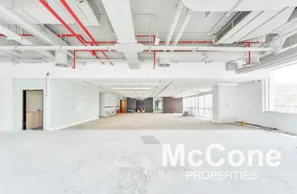 Office Space - Studio for rent in Emaar Business Park Building 3 - Emaar Business Park - Sheikh Zayed Road - Dubai