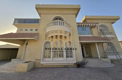Villa - 5 Bedrooms - 6 Bathrooms for rent in Al Goaz - Wasit - Sharjah