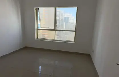 شقة - 2 غرف نوم - 2 حمامات للبيع في ابراج روز - الخان - الشارقة