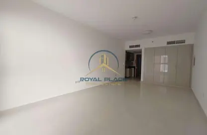 شقة - 1 حمام للايجار في ادور - منطقة 11 - قرية جميرا الدائرية - دبي