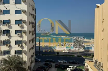 شقة - غرفة نوم - 2 حمامات للايجار في مساكن كورنيش عجمان - طريق كورنيش عجمان - عجمان