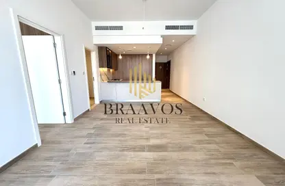 Apartment - 1 Bedroom - 2 Bathrooms for rent in Hamilton House - Jumeirah Village Circle - Dubai