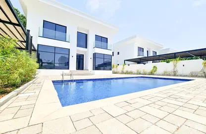 Pool image for: Villa - 5 Bedrooms - 4 Bathrooms for rent in Jumeirah 3 - Jumeirah - Dubai, Image 1