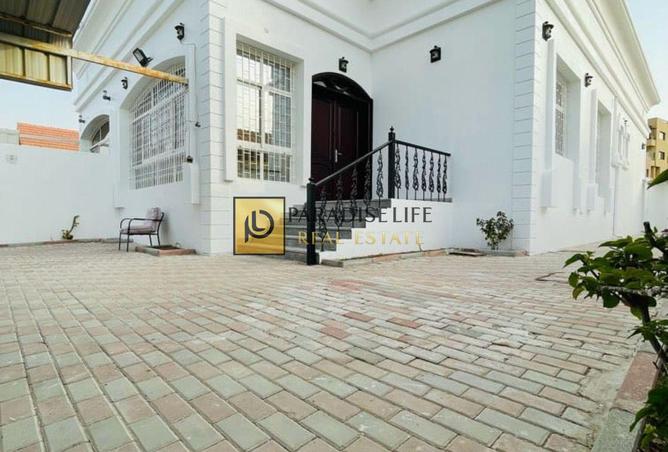 15900218 - Property Image 2