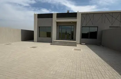 Villa - 4 Bedrooms - 5 Bathrooms for rent in Al Felyyah - Ras Al Khaimah Villa - 4 Bedrooms - 5 Bathrooms for rent in Al Felyyah - Ras Al Khaimah