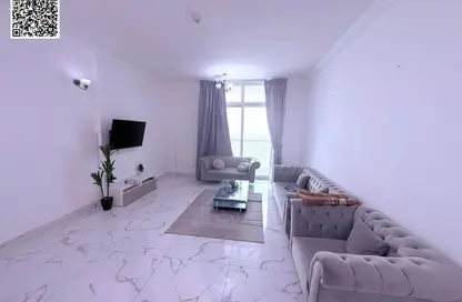 Apartment - 2 Bedrooms - 2 Bathrooms for rent in Oasis Tower - Al Rashidiya 1 - Al Rashidiya - Ajman