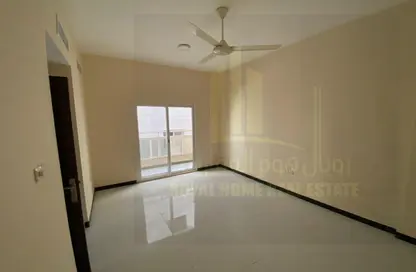 Apartment - 2 Bedrooms - 3 Bathrooms for rent in Al Jurf Industrial 3 - Al Jurf Industrial - Ajman