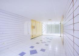 Retail for rent in Baniyas Road - Deira - Dubai
