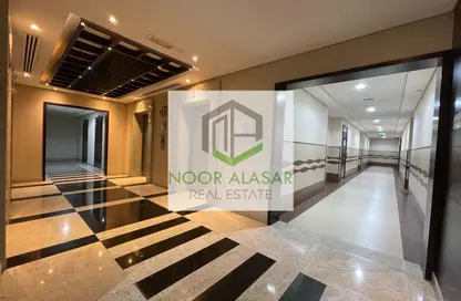 Apartment - 3 Bedrooms - 3 Bathrooms for rent in Latifa Tower - Sheikh Zayed Road - Dubai