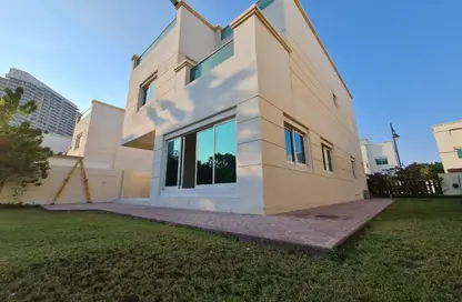 Villa - 4 Bedrooms - 6 Bathrooms for rent in Circle Villas - Jumeirah Village Circle - Dubai