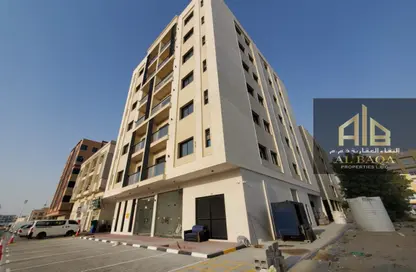 عمارة بالكامل - 8 غرف نوم - 8 حمامات للبيع في الجرف الصناعية 3 - الجرف الصناعية - عجمان