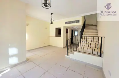 تاون هاوس - 2 غرف نوم - 2 حمامات للايجار في تاون هاوسز قرية الحمرا - قرية الحمرا - رأس الخيمة