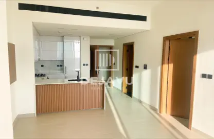 شقة - غرفة نوم - 2 حمامات للايجار في بنغاطي هاوس - قرية الجميرا سركل - دبي