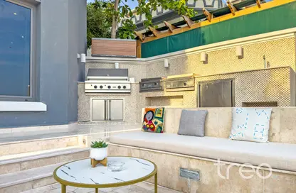Villa - 4 Bedrooms - 5 Bathrooms for rent in Garden Homes Frond D - Garden Homes - Palm Jumeirah - Dubai
