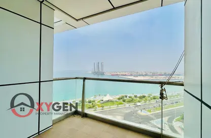Apartment - 2 Bedrooms - 2 Bathrooms for rent in Al Reef Tower - Corniche Road - Abu Dhabi