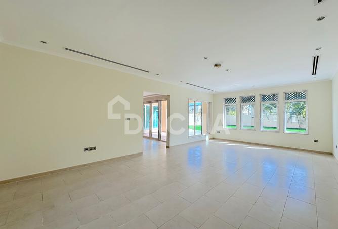 15186979 - Property Image 2