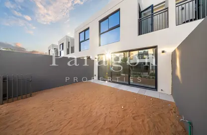 Townhouse - 3 Bedrooms - 3 Bathrooms for sale in Falcon Island South - Falcon Island - Al Hamra Village - Ras Al Khaimah Townhouse - 3 Bedrooms - 3 Bathrooms for sale in Falcon Island South - Falcon Island - Al Hamra Village - Ras Al Khaimah