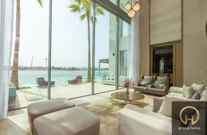 Villa - 6 Bedrooms - 6 Bathrooms for rent in Signature Villas Frond N - Signature Villas - Palm Jumeirah - Dubai