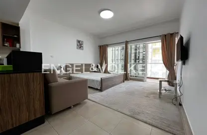 Apartment - Studio - 1 Bathroom for rent in Burj Al Nujoom - Downtown Dubai - Dubai