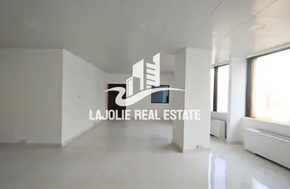 Office Space - Studio - 2 Bathrooms for rent in Khalifa Street - Abu Dhabi