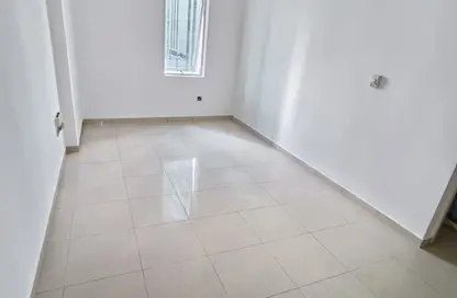 شقة - غرفة نوم - 2 حمامات للايجار في شارع التعاون الجديد - التعاون - الشارقة