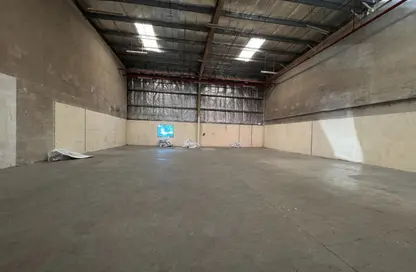 Warehouse - Studio - 1 Bathroom for rent in Phase 1 - Dubai Investment Park (DIP) - Dubai