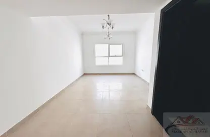 Apartment - 1 Bedroom - 2 Bathrooms for rent in Muwaileh Commercial - Sharjah