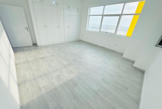 15933196 - صورة العقار 3