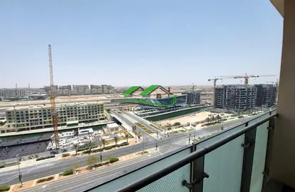 Apartment - 2 Bedrooms - 3 Bathrooms for sale in Al Sana 2 - Al Muneera - Al Raha Beach - Abu Dhabi