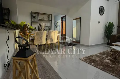 Apartment - 2 Bedrooms - 3 Bathrooms for rent in Al Rumailah building - Al Rumailah 2 - Al Rumaila - Ajman