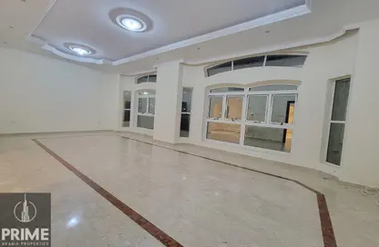 Apartment - 3 Bedrooms - 4 Bathrooms for rent in Hadbat Al Zafranah - Muroor Area - Abu Dhabi Apartment - 3 Bedrooms - 4 Bathrooms for rent in Hadbat Al Zafranah - Muroor Area - Abu Dhabi
