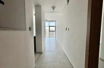 Apartment - 1 Bedroom - 2 Bathrooms for rent in Sama Al Jaddaf - Al Jaddaf - Dubai