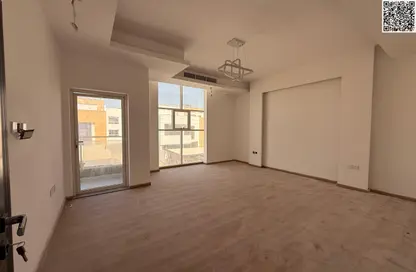 Townhouse - 5 Bedrooms - 5 Bathrooms for rent in Ajman Global City - Al Alia - Ajman