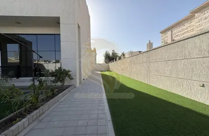 فيلا - 5 غرف نوم - 6 حمامات للايجار في بوابة الخيل - حدائق الإمارات 1 - القوز - دبي