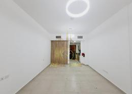 صورةغرفة فارغة لـ: Studio - 1 حمام للكراء في شارع السطوة - السطوة - دبي, صورة 1
