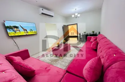 شقة - 2 غرف نوم - 2 حمامات للايجار في مساكن كورنيش عجمان - طريق كورنيش عجمان - عجمان