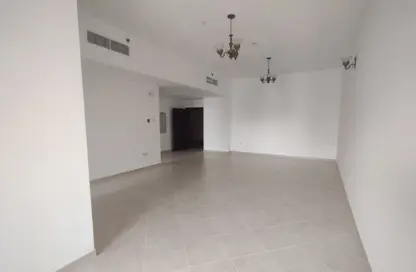 شقة - 3 غرف نوم - 5 حمامات للايجار في برج الشعفار - برشا هايتس (تيكوم) - دبي